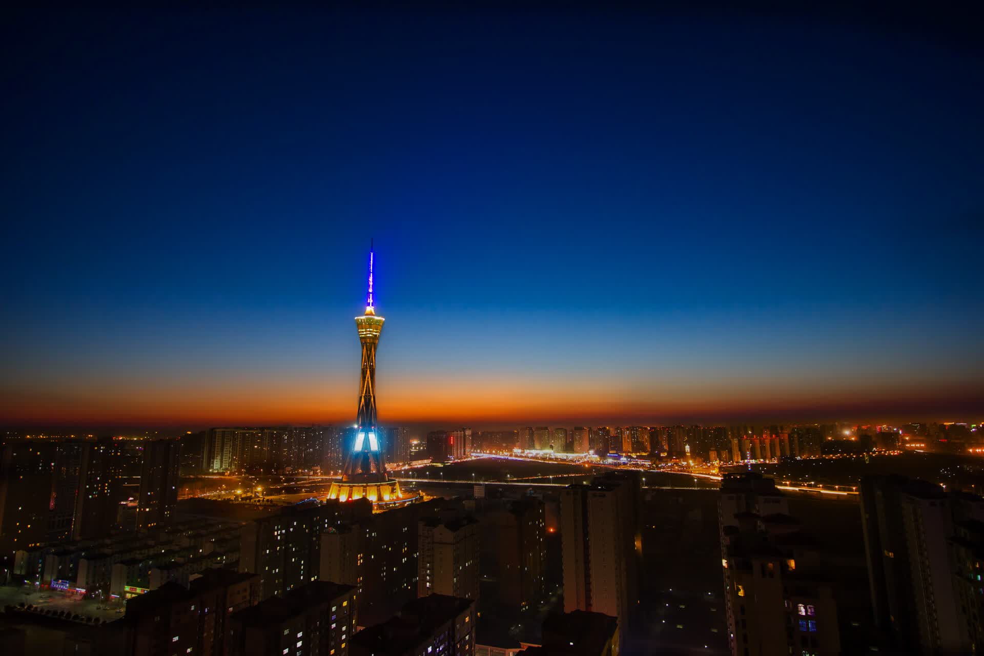 世界羽毛球公开赛赛场补给与志愿者安排,世界级羽毛球大赛有